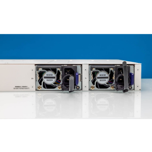 MikroTik CRS320-8P-8B-4S+RM PoE++ Switch